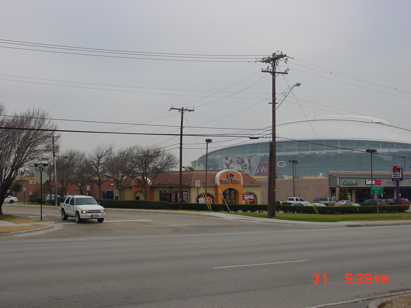 Street view of Taco Bell Parking