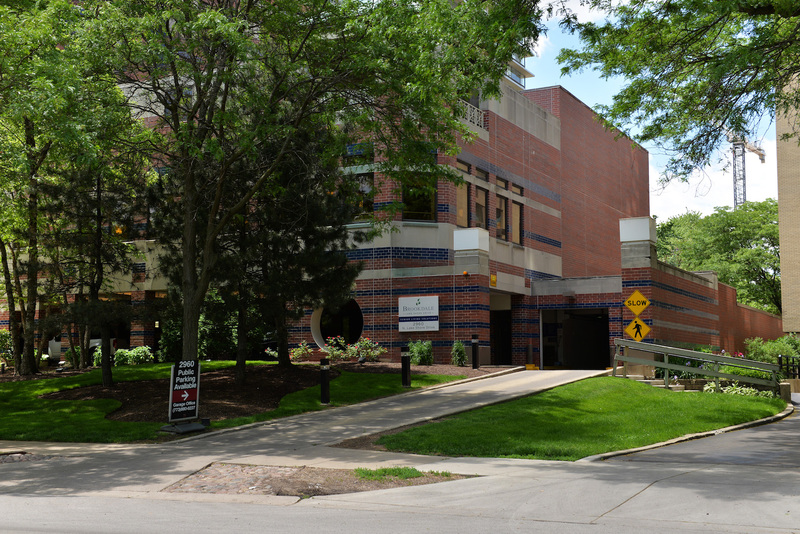 Street view of 2960 N. Lake Shore Dr. - Valet