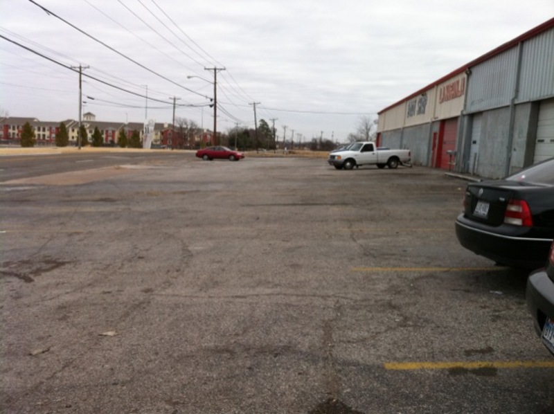 Street view of Power Motors LLC Parking