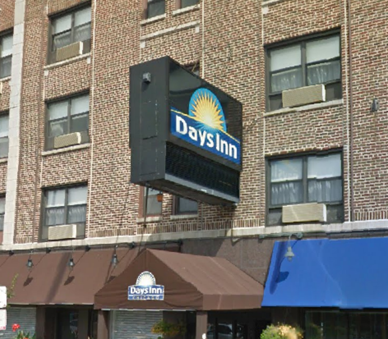 Street view of Days Inn Lincoln Park