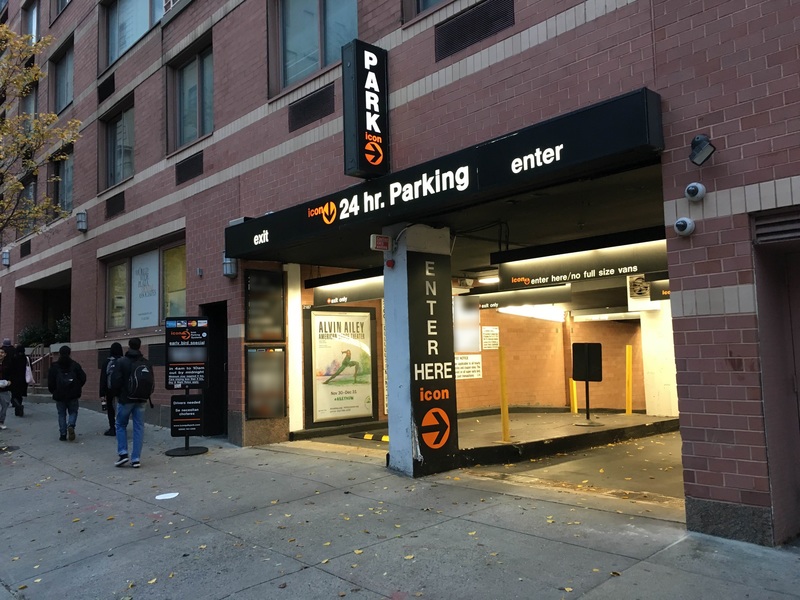 Icon Parking At 250 W. 50th Street - New York Parking