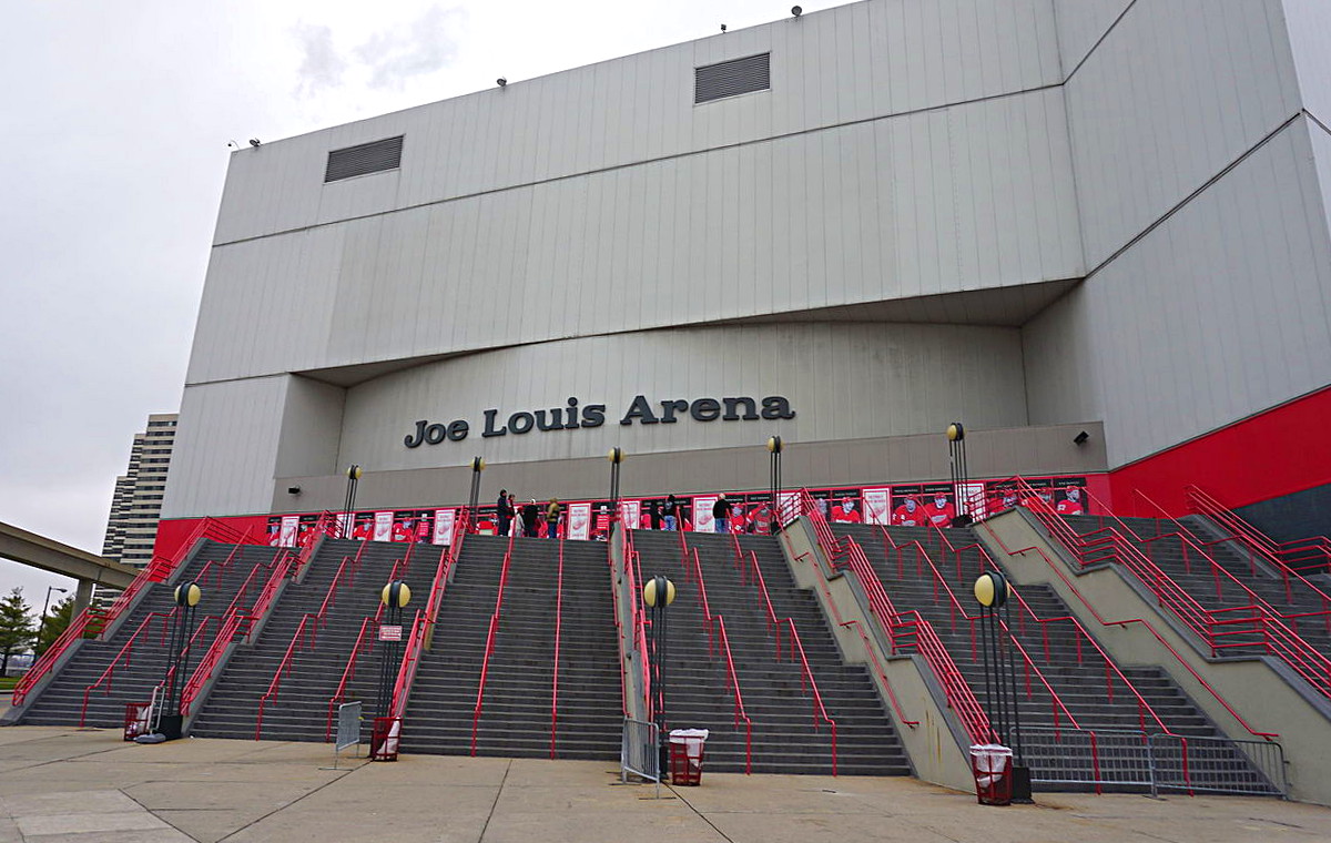 Joe Louis Arena Parking Deck in Detroit to Become Mobility Hub Following  Sale - DBusiness Magazine