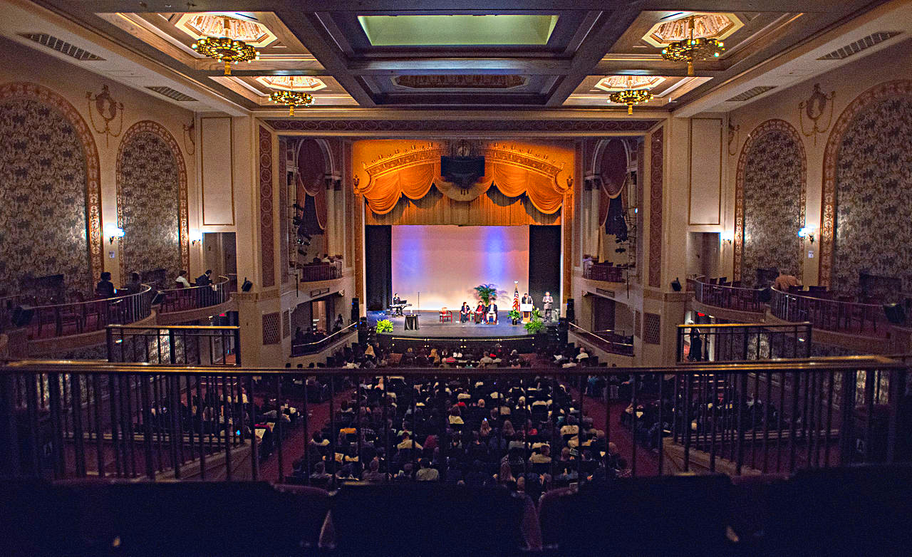 Inside The Lincoln Theater In Dc