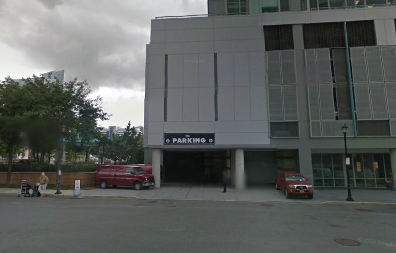Street view of LittleMan Parking