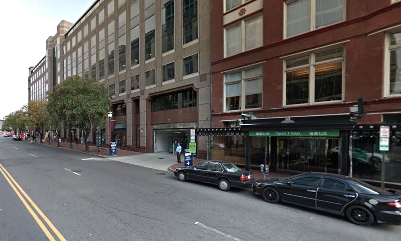 Street view of 909 7th St. NW. Garage