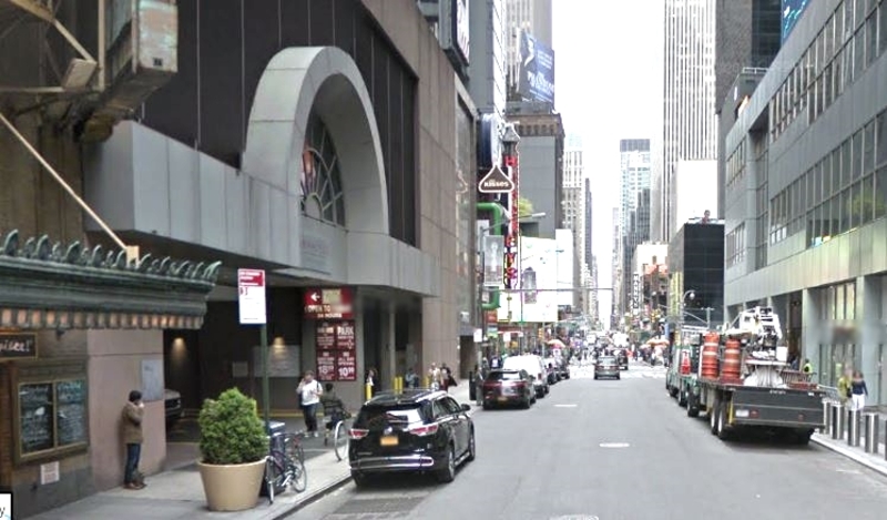 Street view of Quik Park - Crowne Garage