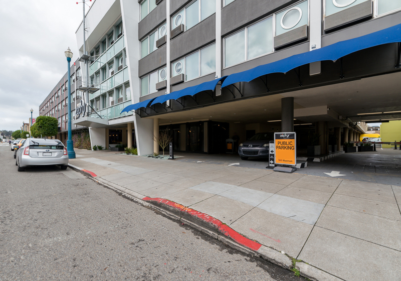 Street view of Hotel Zephyr