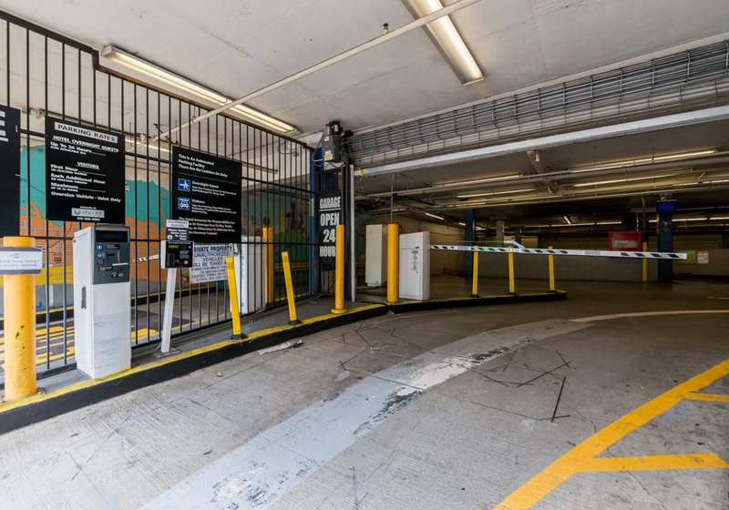 Street view of Pier 2620 Hotel - Self-Parking