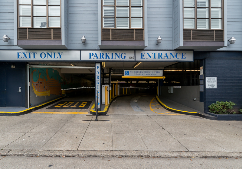 Street view of Pier 2620 Hotel - Self-Parking