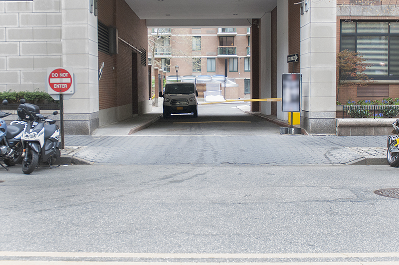 Street view of Select Garages