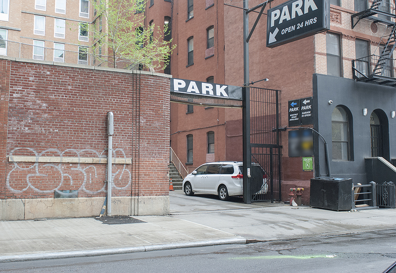 Street view of Select Garages
