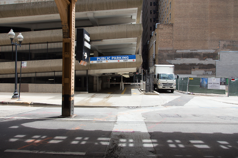 parking near lyric opera chicago