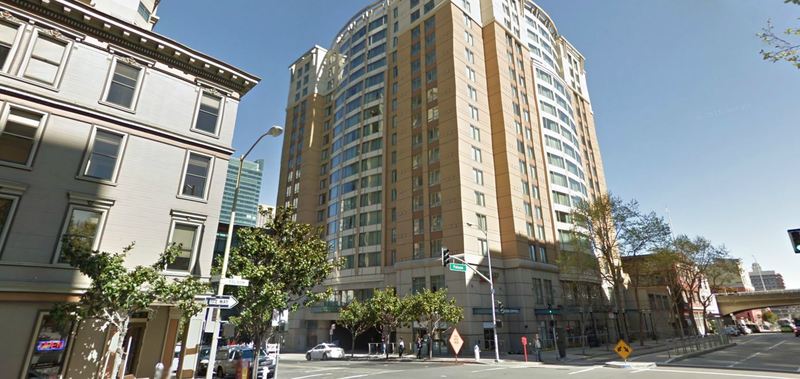 Street view of Marriott Courtyard Downtown - Valet