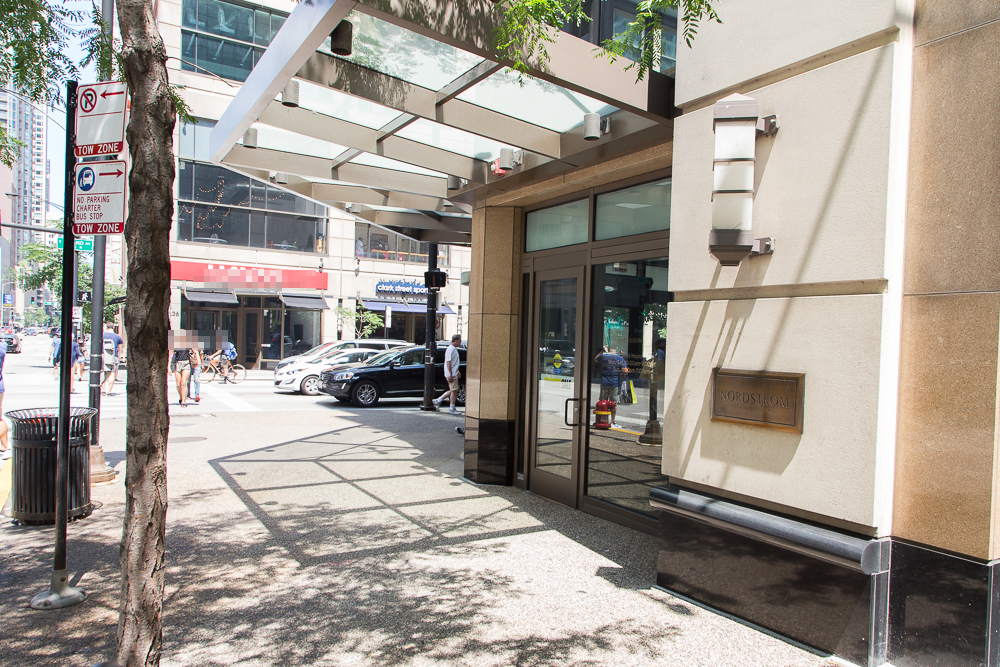 Parking at Chicago Place Condos Garage - Valet