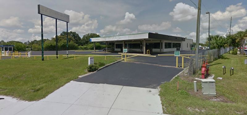 Street view of ZzzPark EZ Fly MCO - Valet