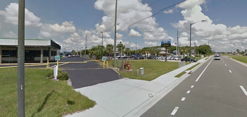 Street view of ZzzPark EZ Fly MCO - Valet