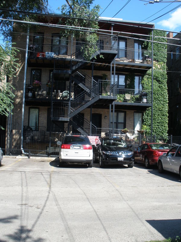 Street view of Alley Space - 3736 N. Sheffield