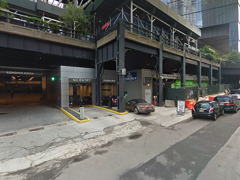 545 W. 30th St. Parking ParkWhiz