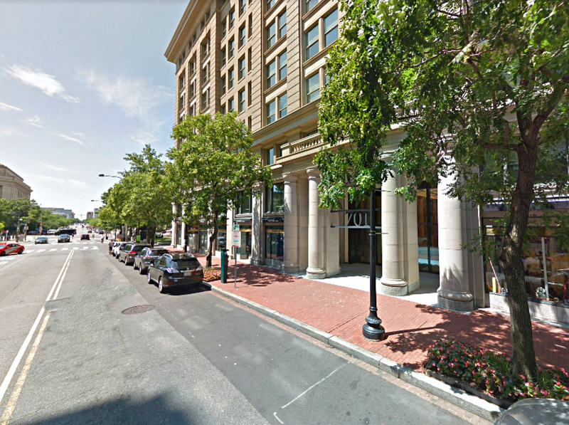 Street view of 701 Restaurant - Valet