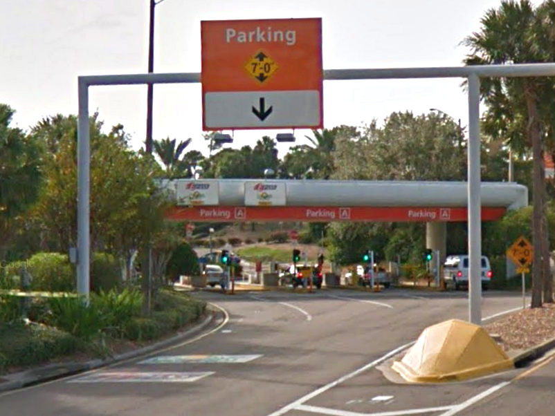 Long-Term Parking at Orlando International Airport (MCO): On-site and  Off-site Options