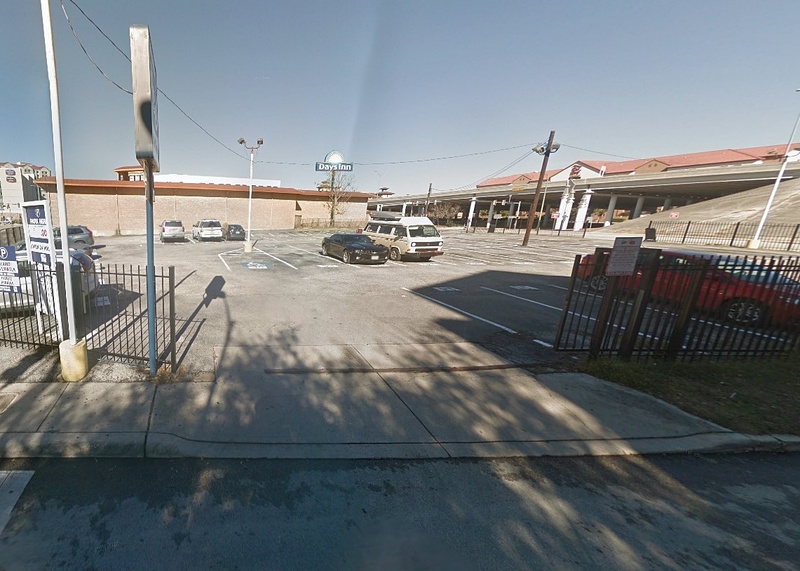 Street view of 432 E. Crockett St. Lot