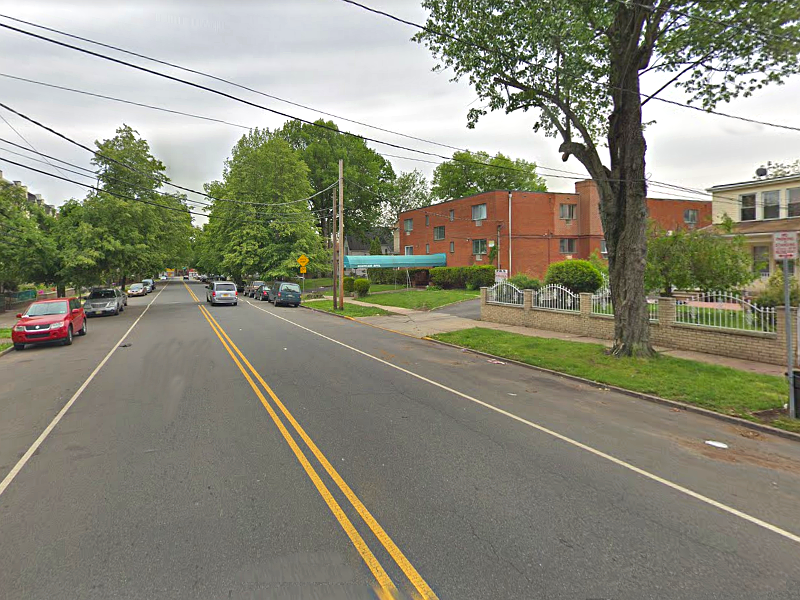 Street view of 104 Montclair Ave. Apartments Lot