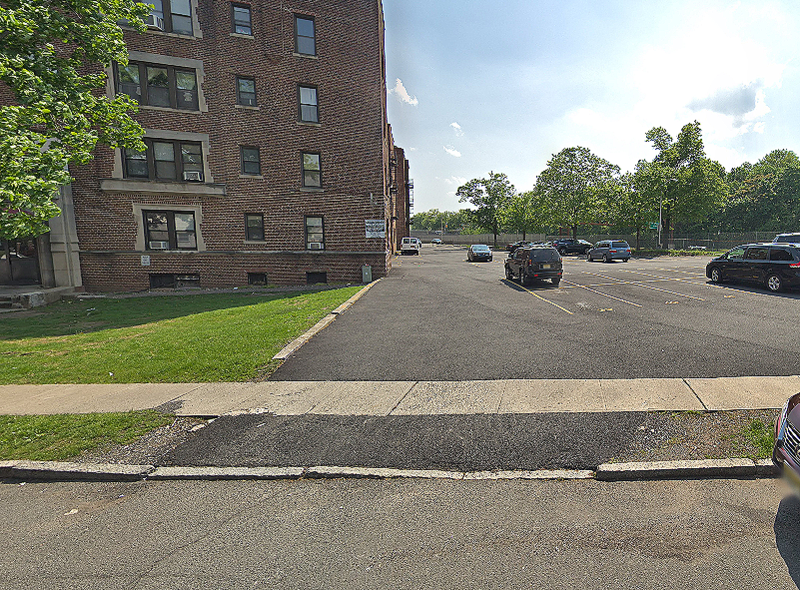 Street view of 279 4th Ave. Lot