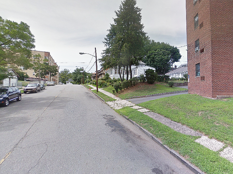 Street view of 603 Elizabeth  Ave. Lot