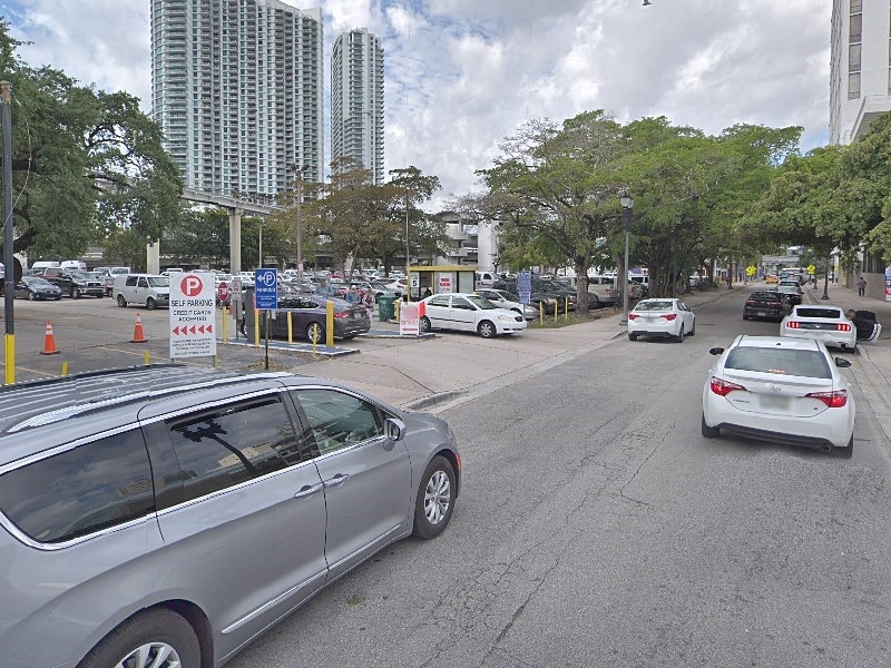 Miami Parking - Find. Compare. Save.