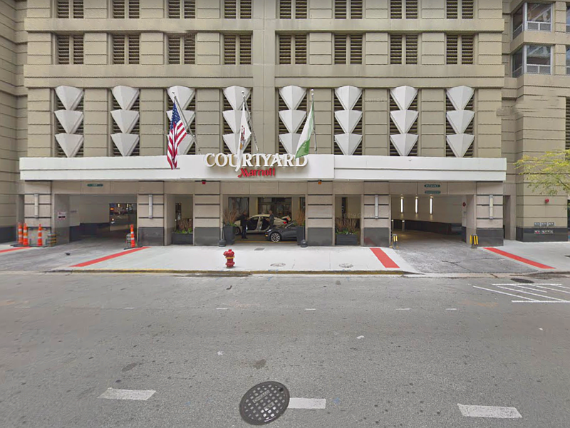 Street view of Courtyard Marriott - Valet