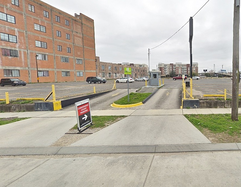 Street view of 2652 Gravier St. Lot