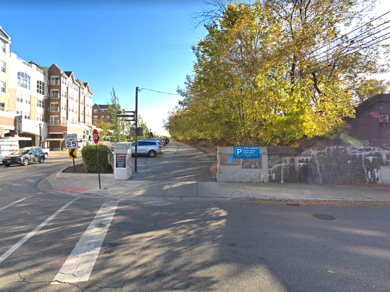 Street view of Evanston Chicago Ave. Lot