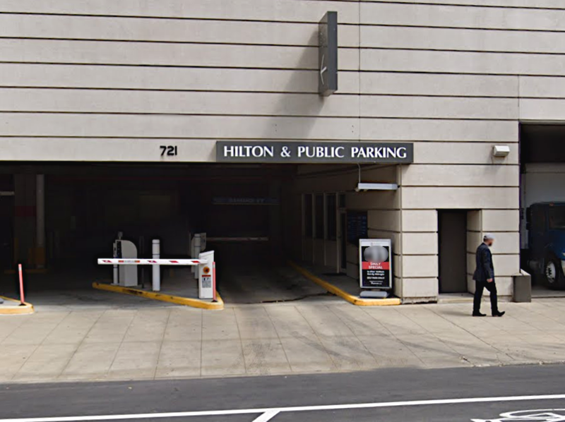 Street view of Hilton Chicago Garage