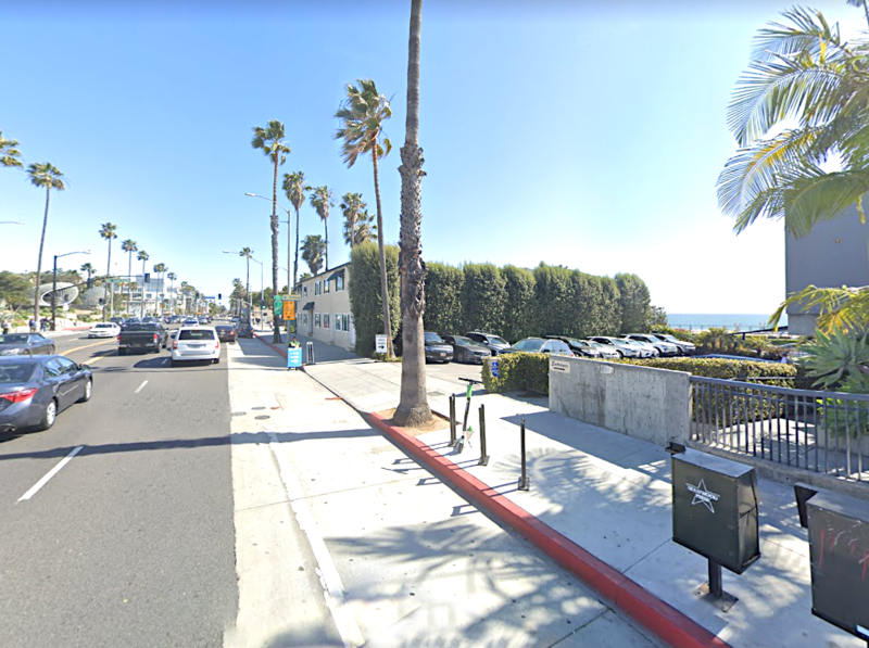Street view of The Lobster Lot - Valet