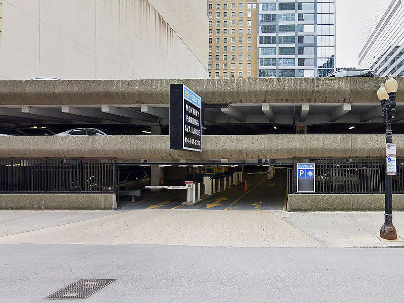 lyric opera house parking garage