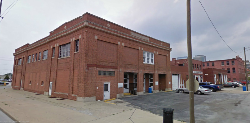 Street view of Ray & Mascari Parking