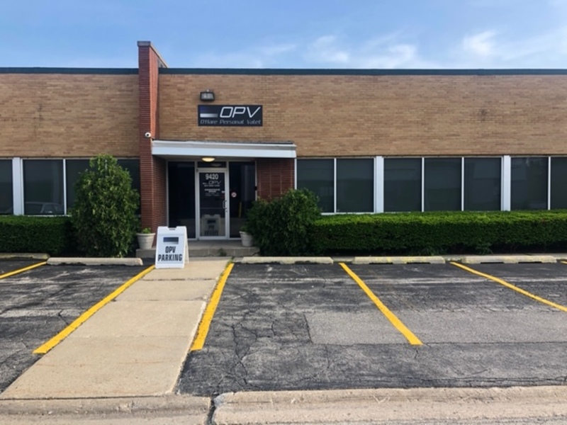 Street view of O'Hare VIP Service Lot - Valet