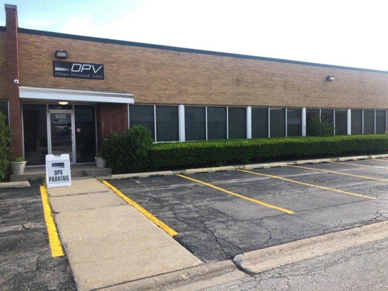 Street view of O'Hare VIP Service Lot - Valet