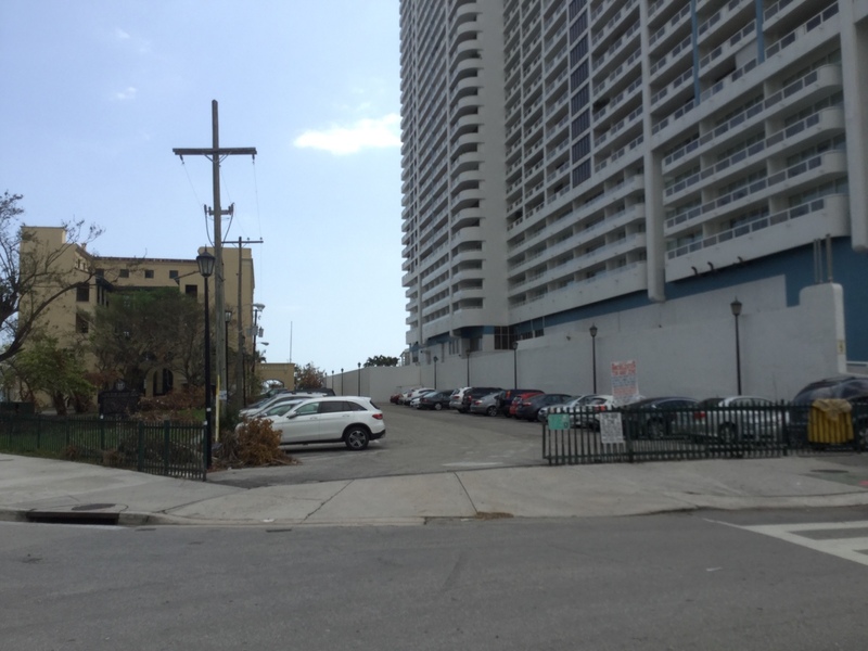 Street view of Bayshore Dr Lot