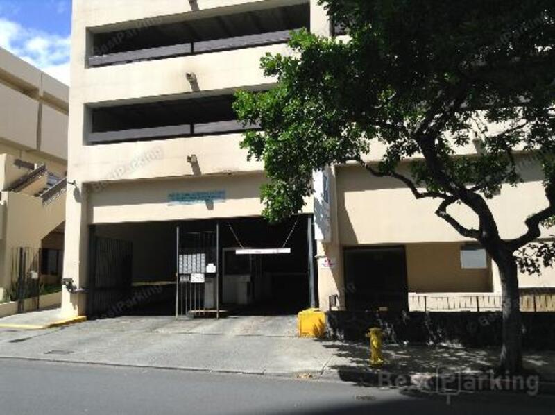 Street view of Chinatown Cultural Plaza