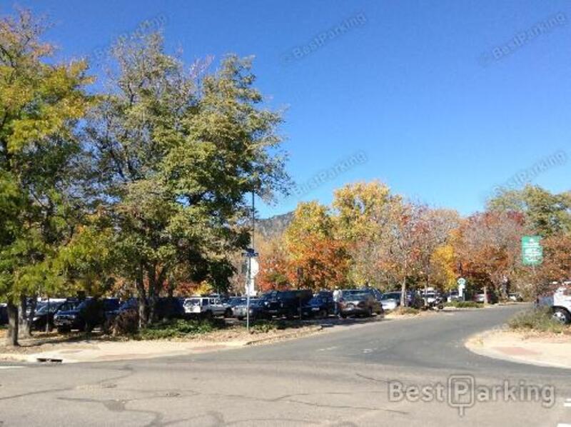 Street view of Arapahoe Library
