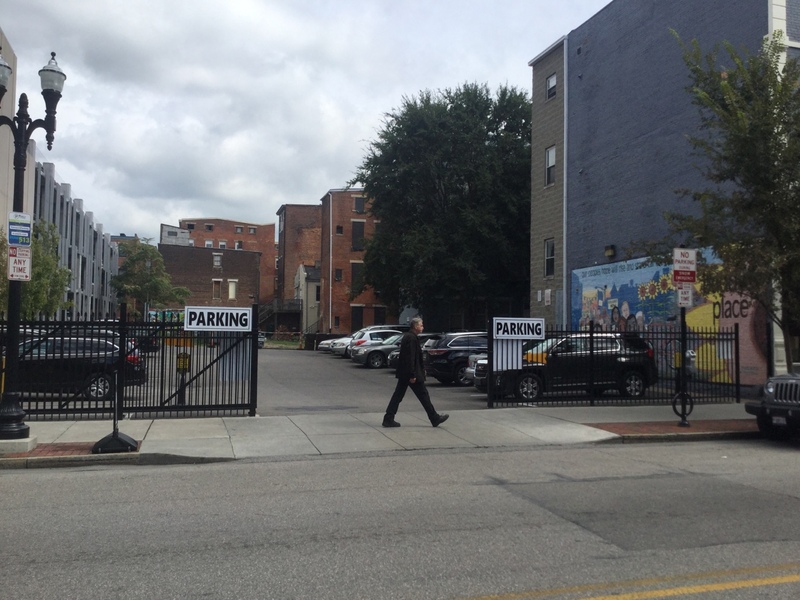 Street view of Vine St. Lot