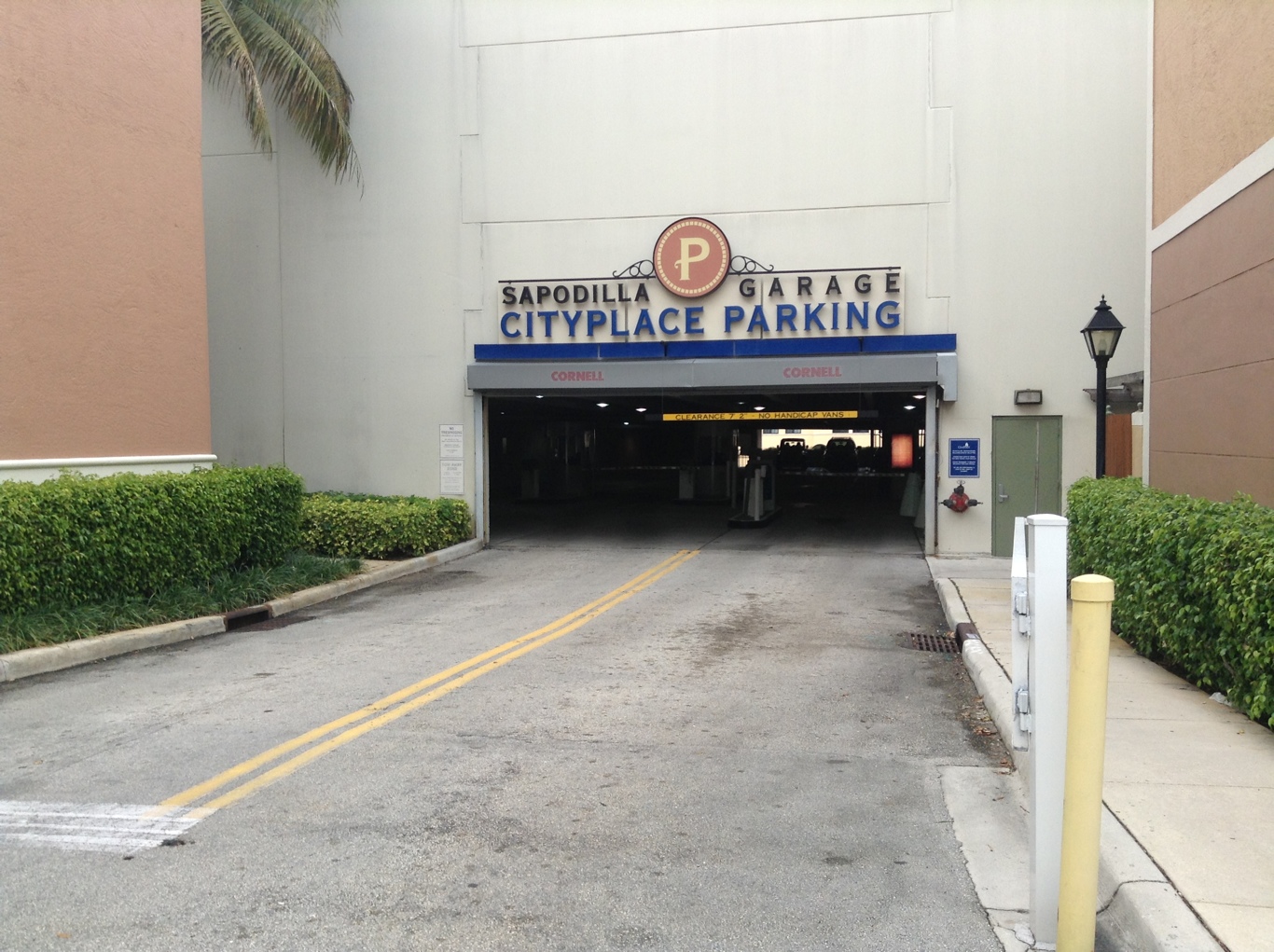The Square (CityPlace) – One Parking