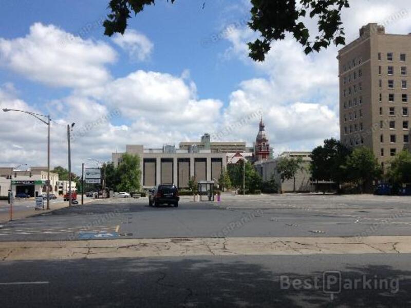 Street view of W 4th St Lot