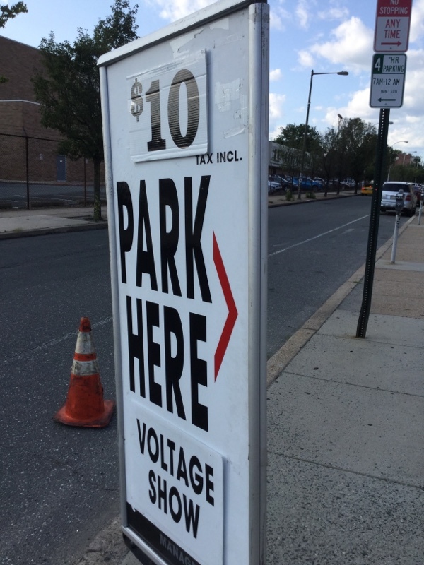 Street view of Callowhill Center Parking