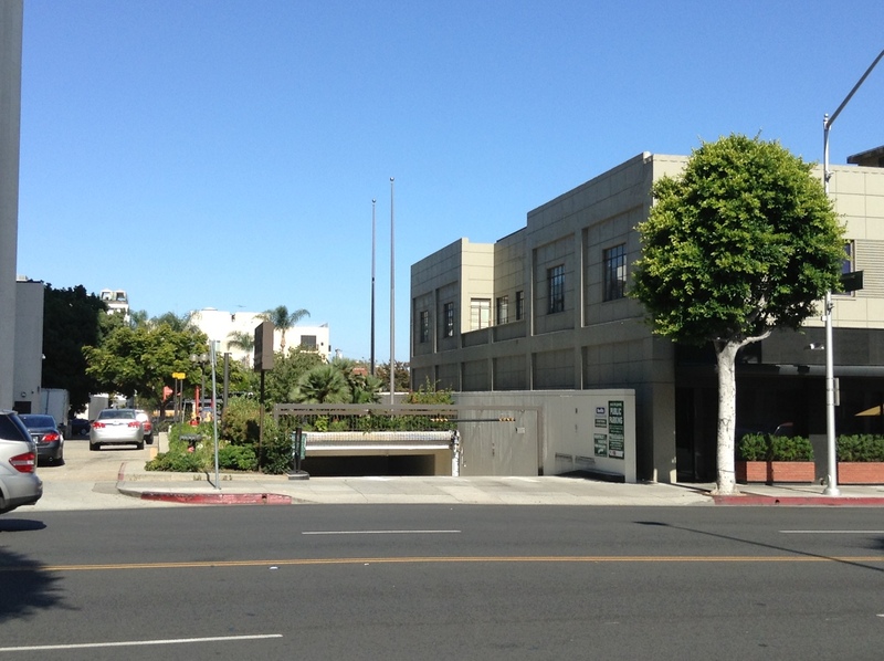 Street view of Wilshire Blvd Garage