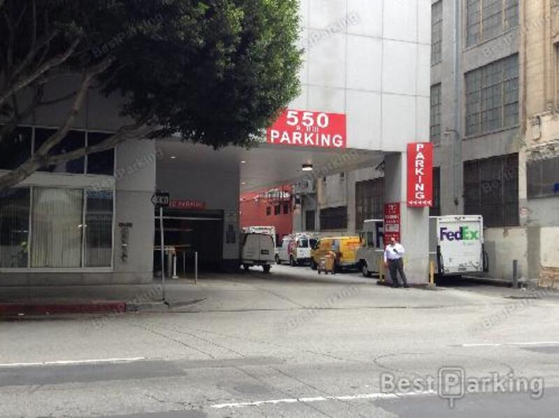 Street view of S Hill St Parking Garage