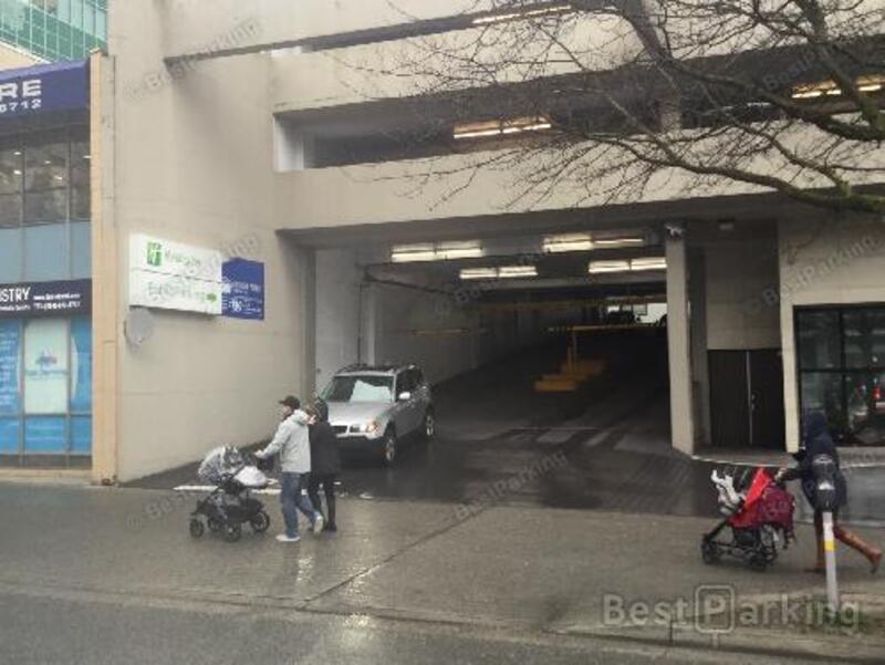 Street view of 711 W. Broadway - Lot #9040