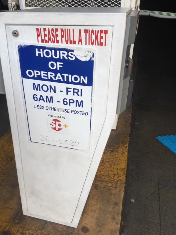 Street view of Congo Alley Garage, Tulare Ave & Fulton Mall