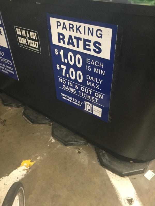 Street view of Good Samaritan Hospital Parking